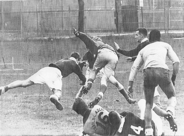 Baji Palkhiwala (right) watches a teammate on the attack.